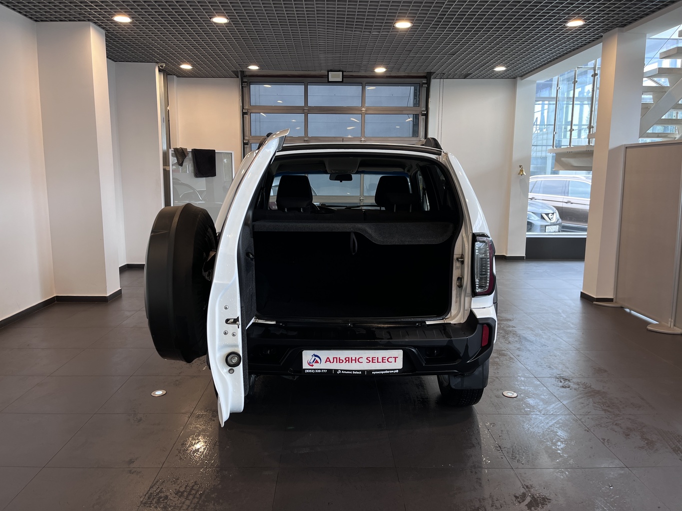 LADA NIVA TRAVEL