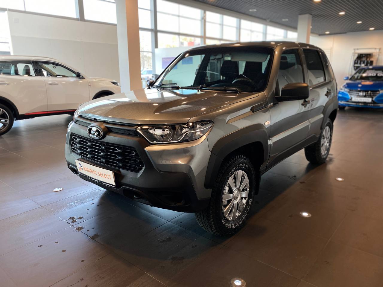 LADA NIVA TRAVEL