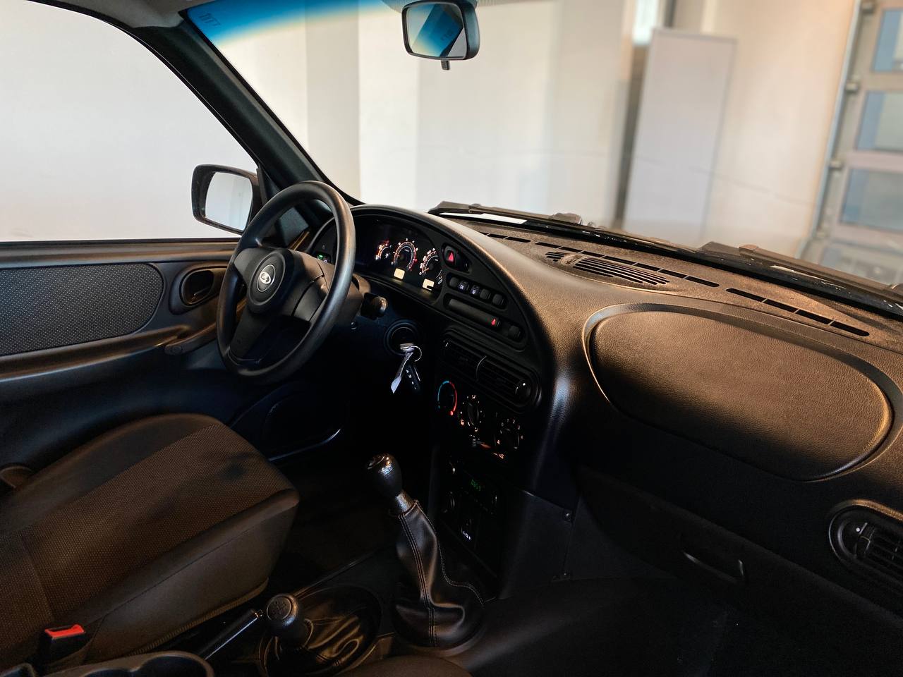 LADA NIVA TRAVEL