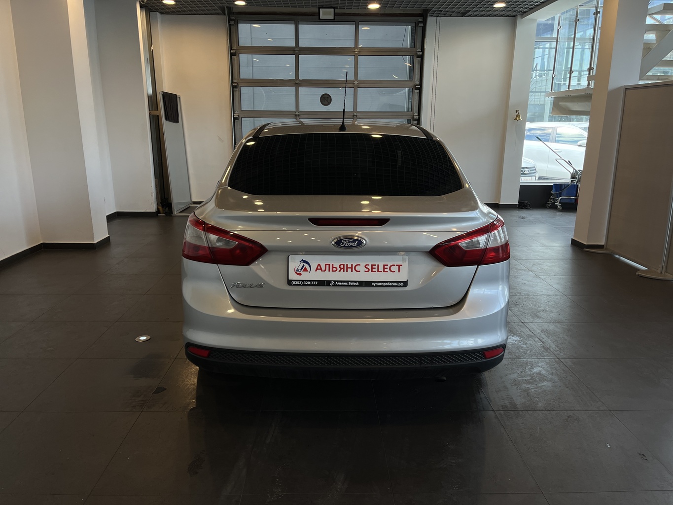 FORD FOCUS