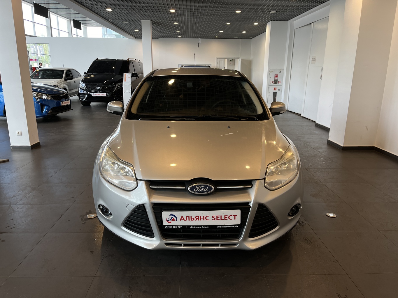 FORD FOCUS