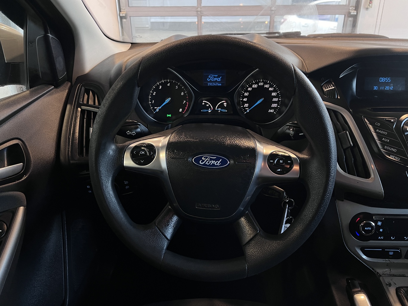 FORD FOCUS