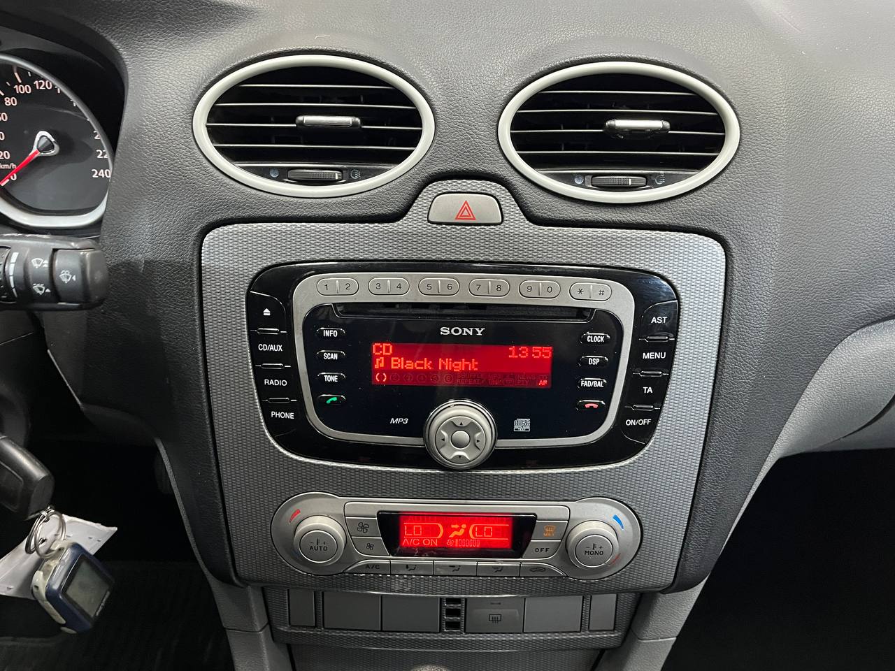 FORD FOCUS