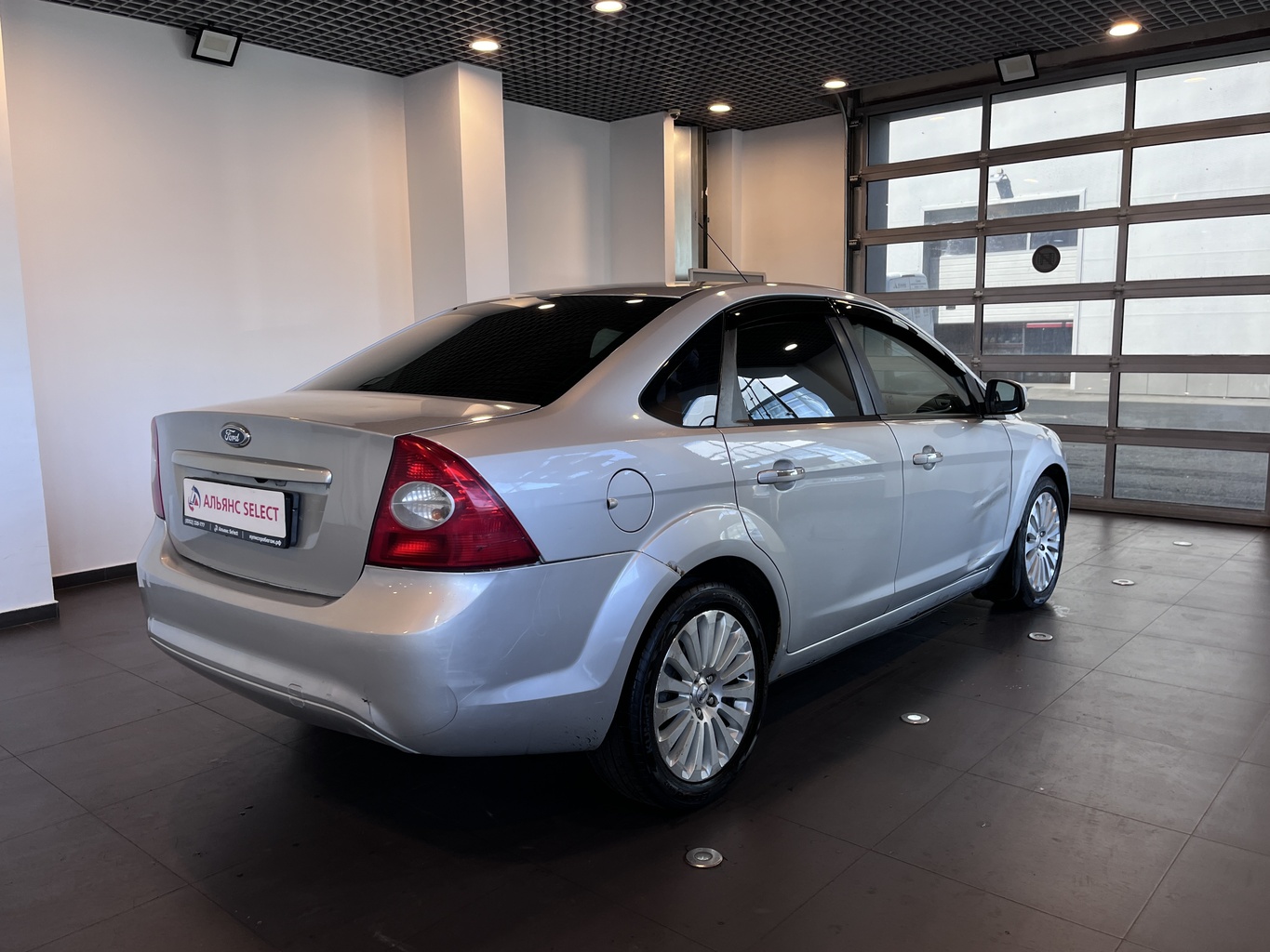 FORD FOCUS