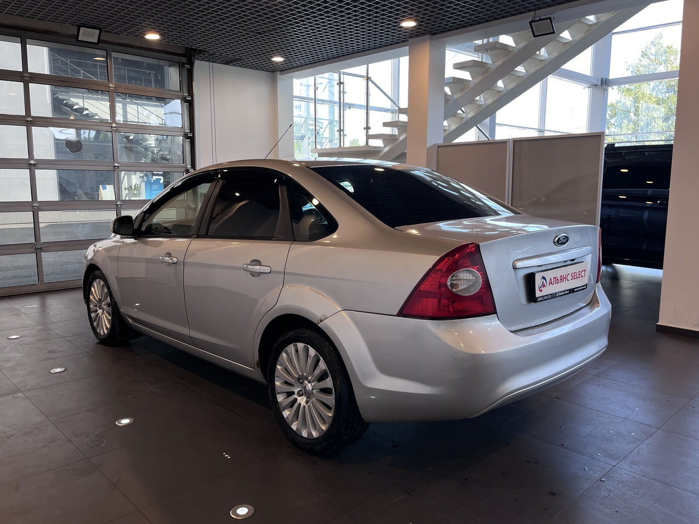 FORD FOCUS