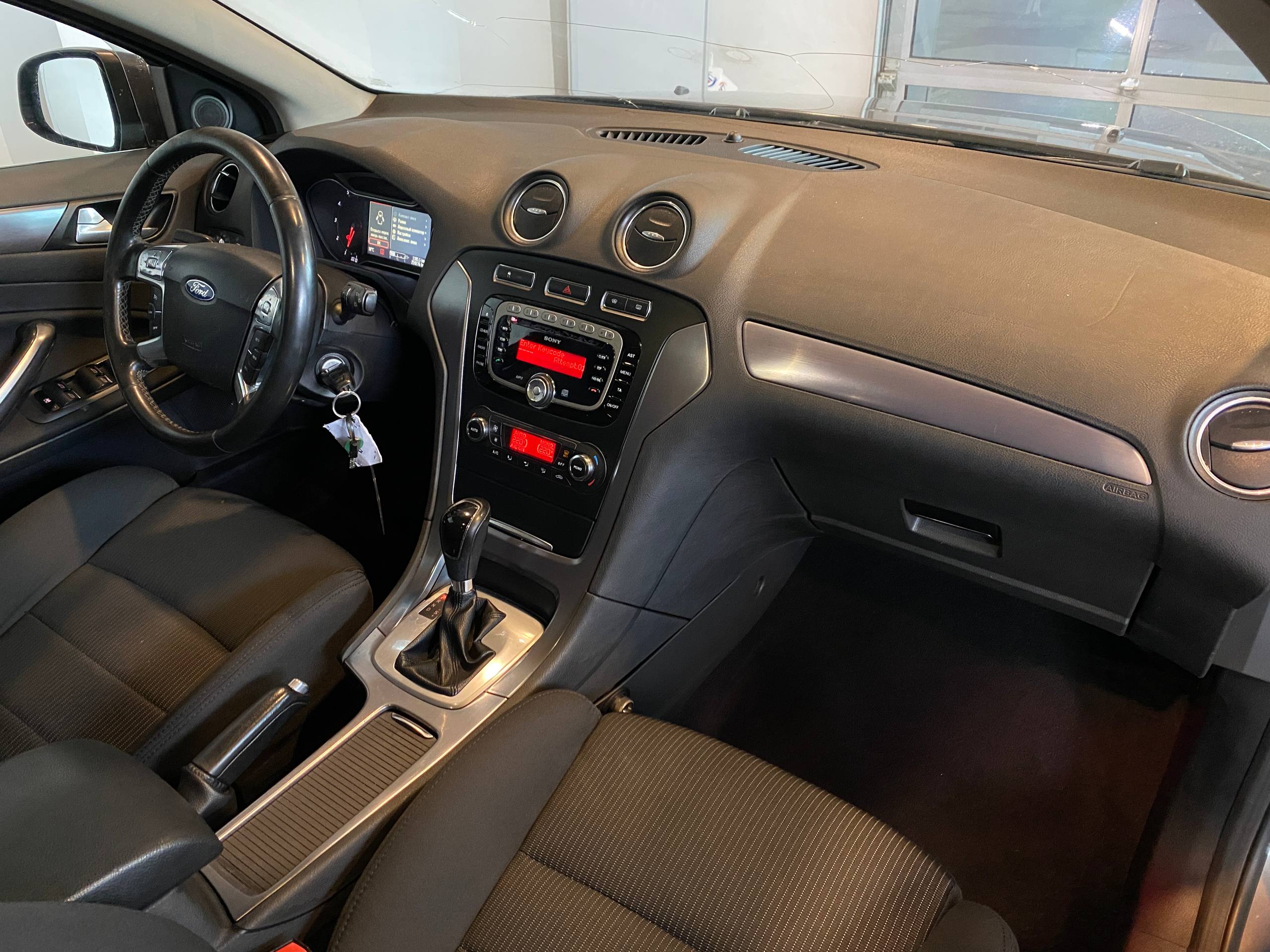 FORD MONDEO