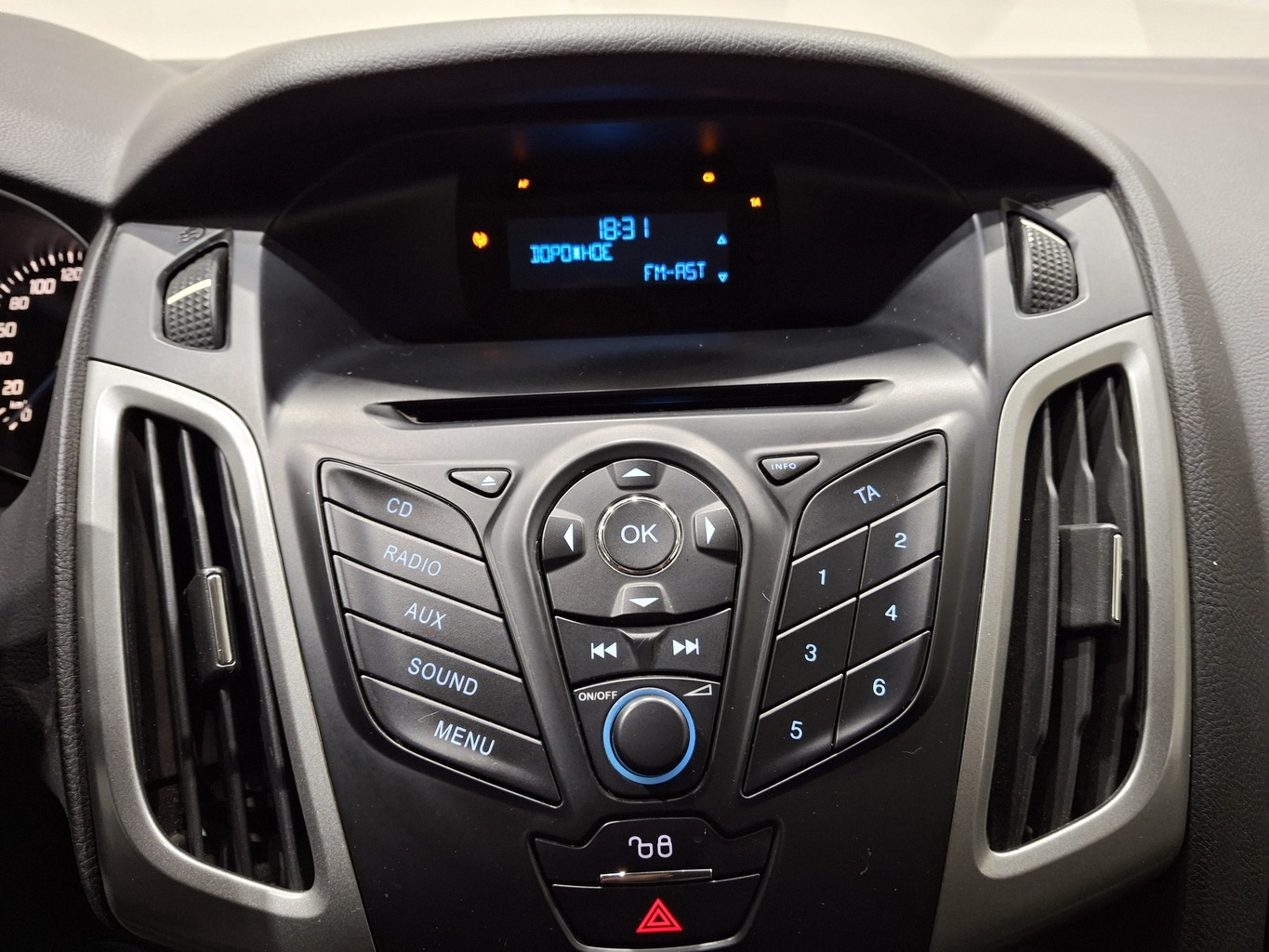 FORD FOCUS