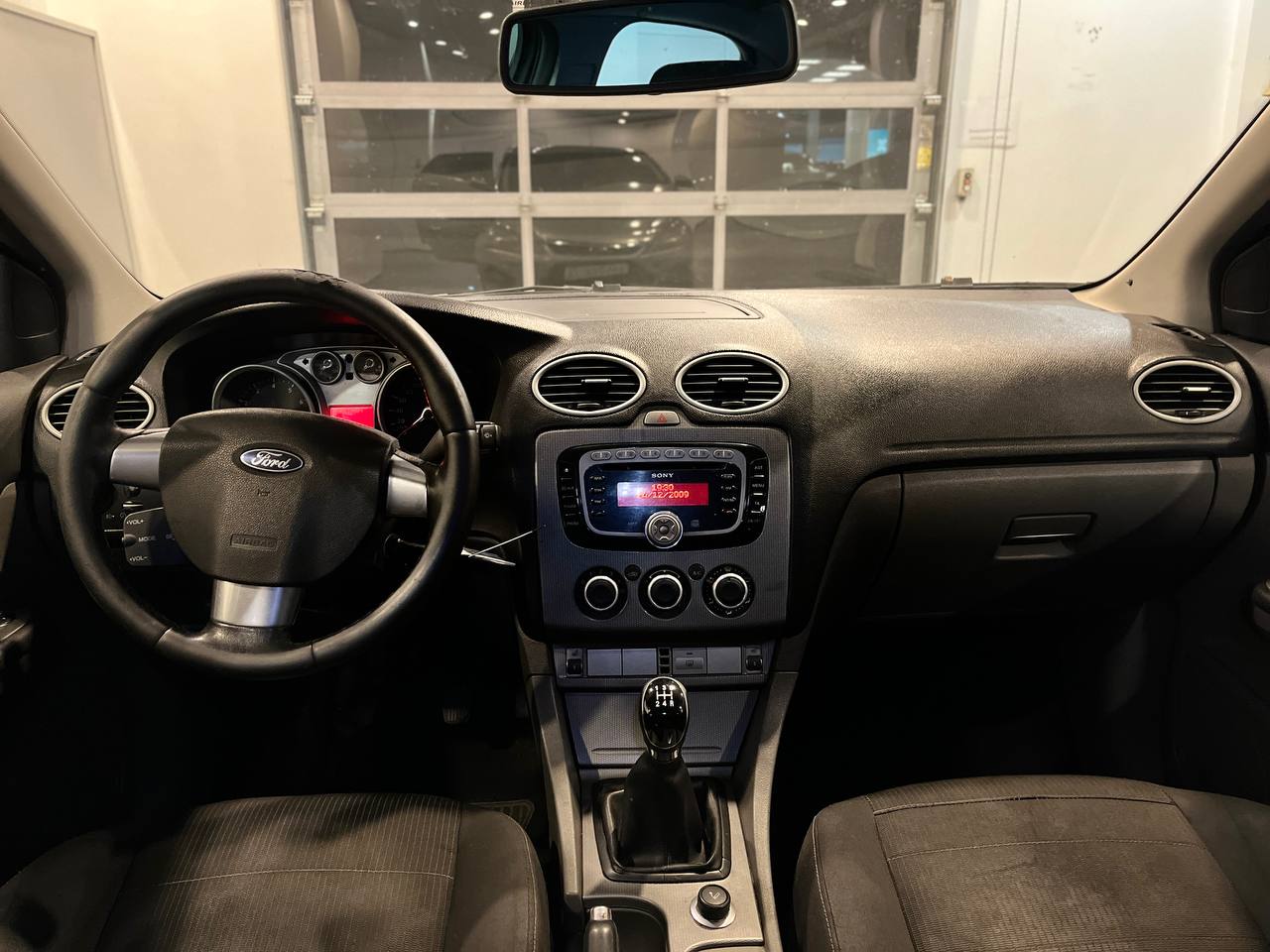 FORD FOCUS