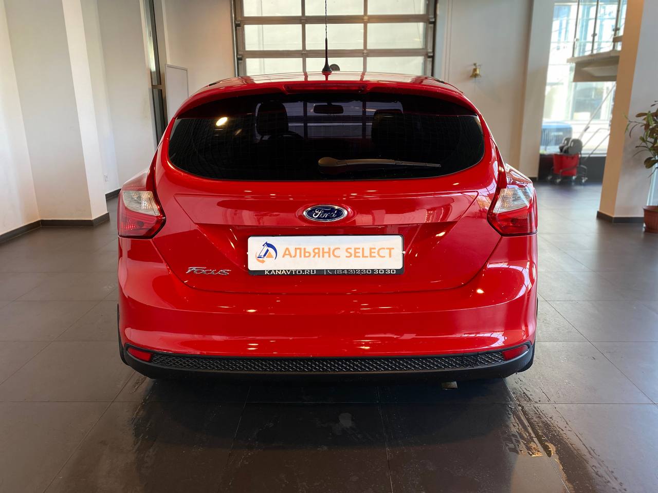 FORD FOCUS