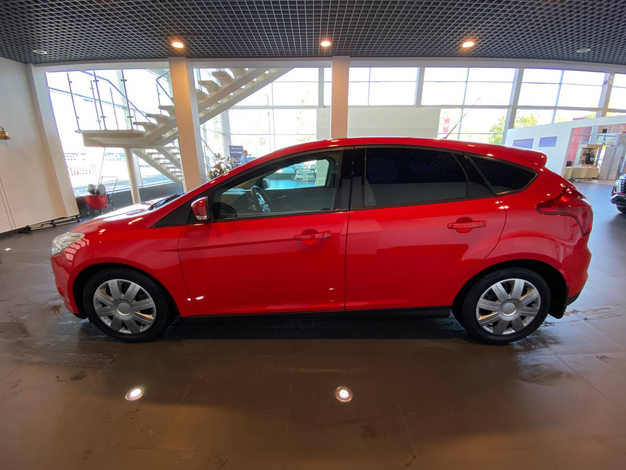 FORD FOCUS