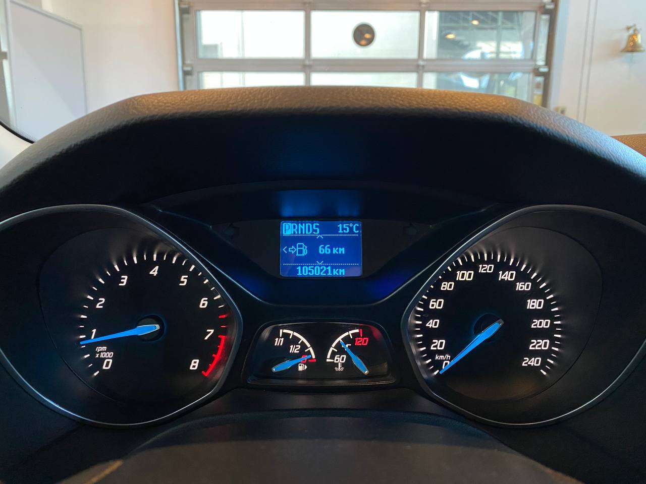 FORD FOCUS