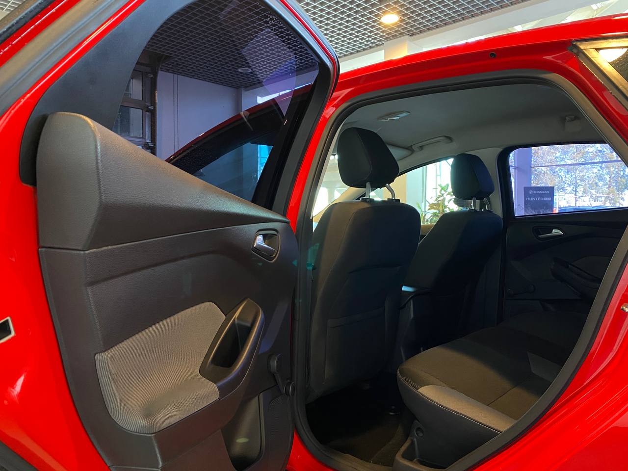 FORD FOCUS