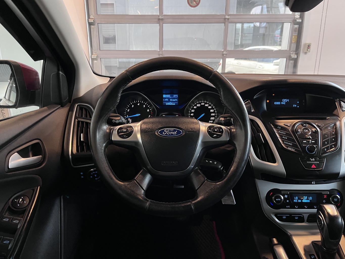 FORD FOCUS