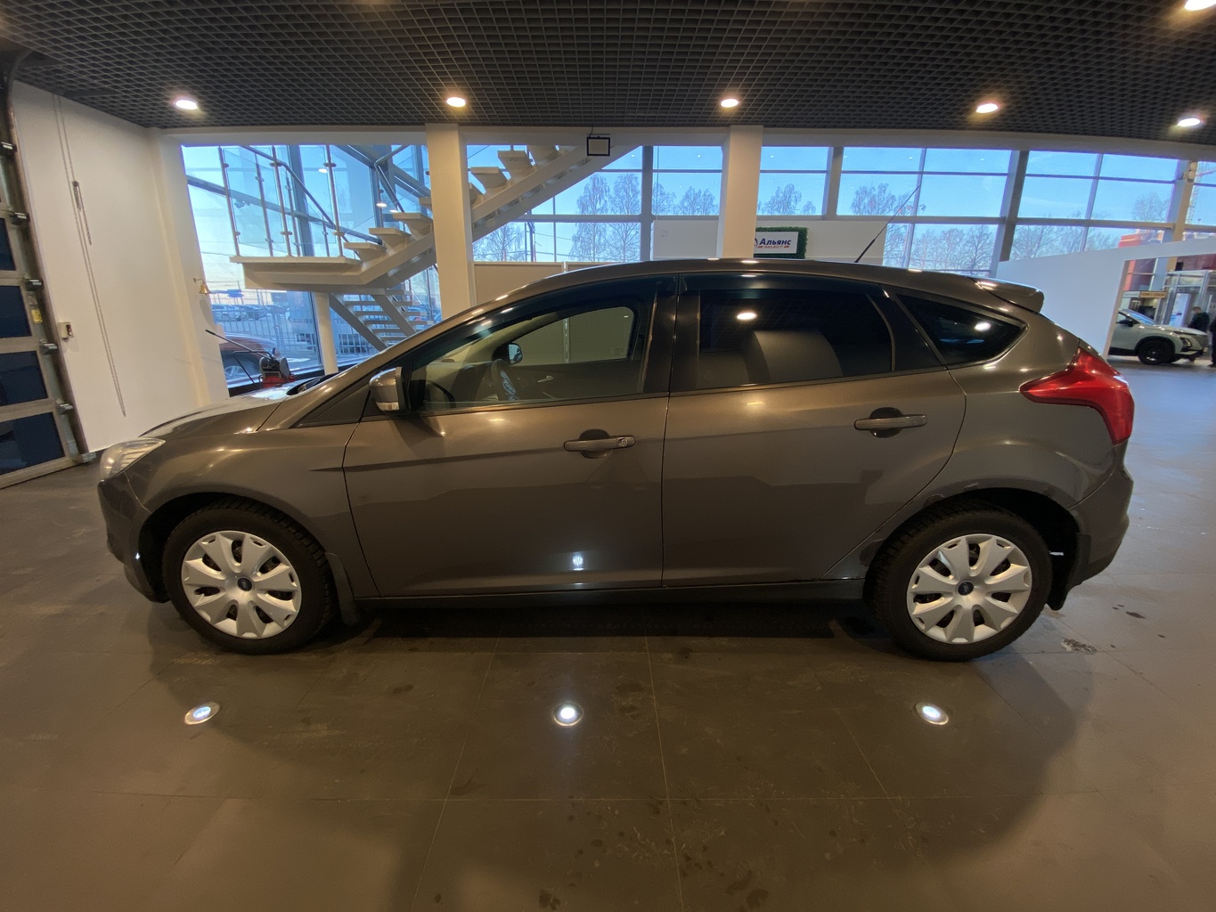 FORD FOCUS