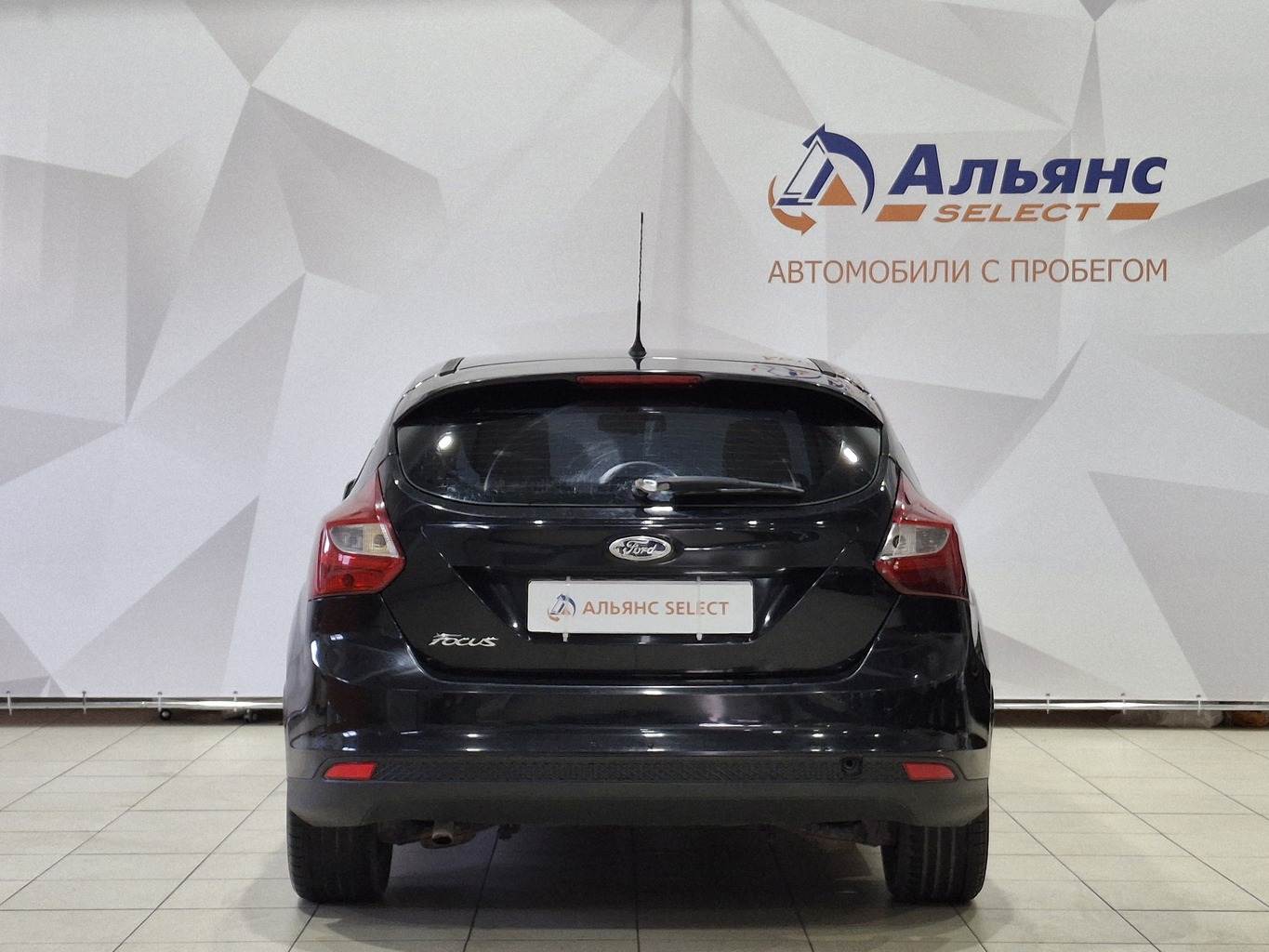 FORD FOCUS
