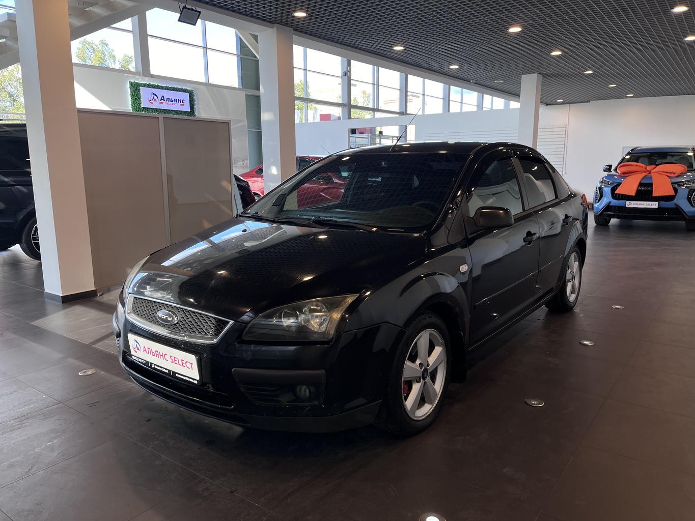 FORD FOCUS