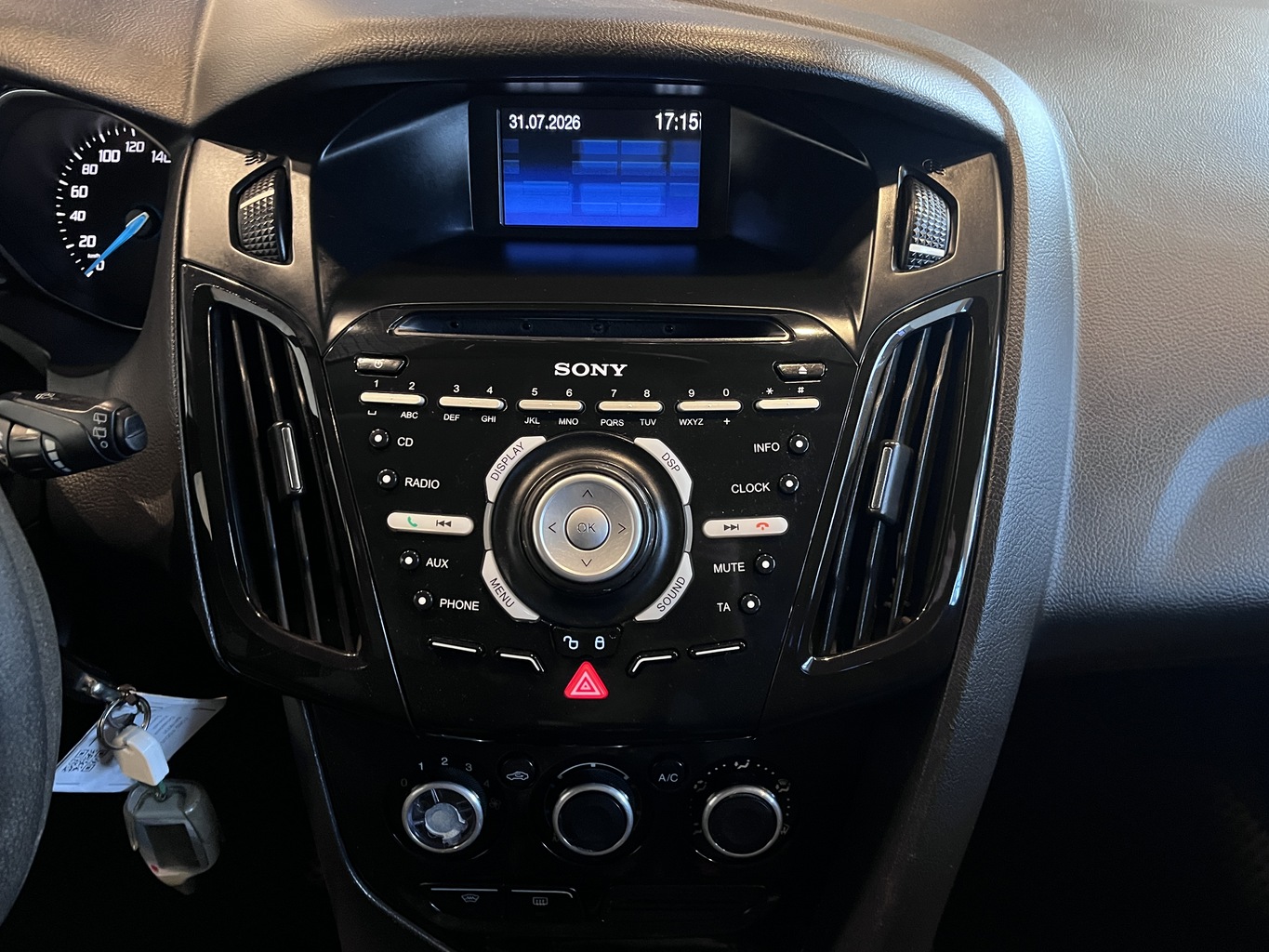 FORD FOCUS