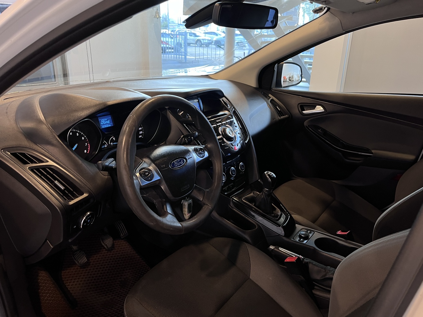 FORD FOCUS