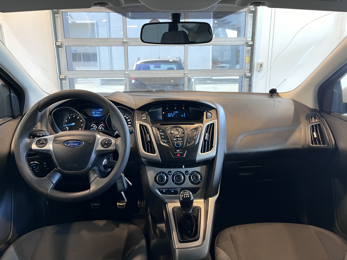 FORD FOCUS