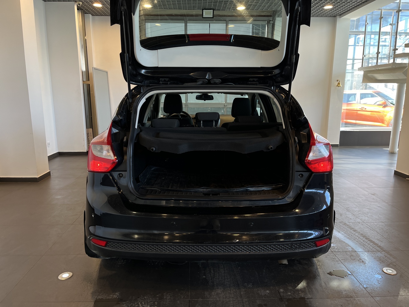 FORD FOCUS