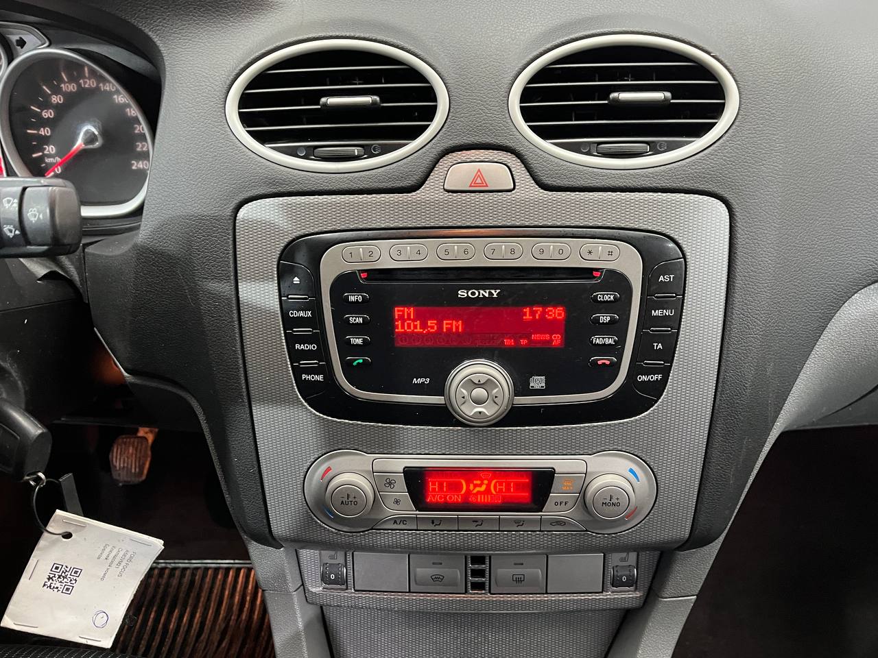 FORD FOCUS