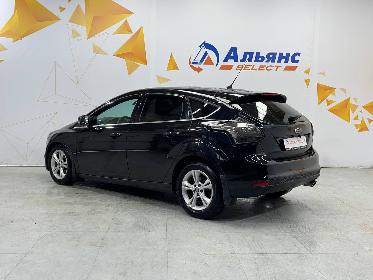 FORD FOCUS