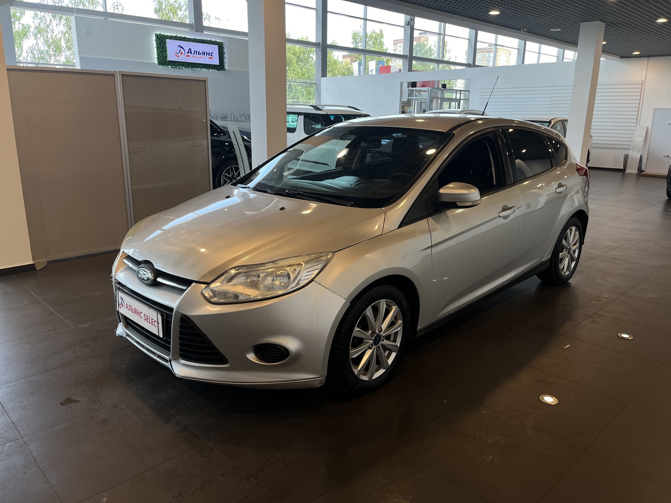 FORD FOCUS