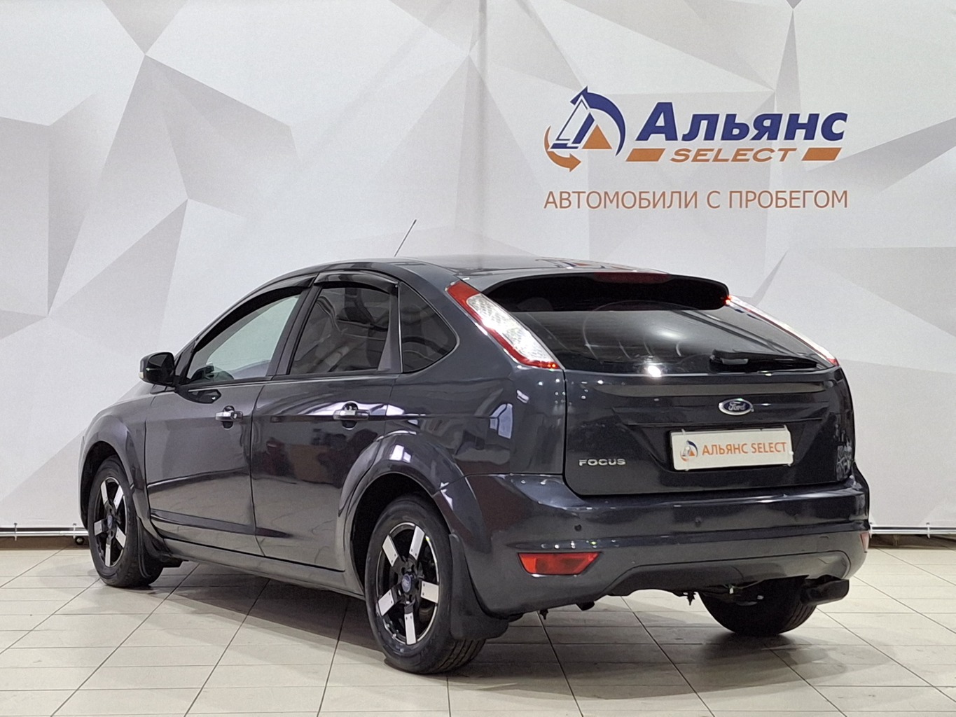 FORD FOCUS