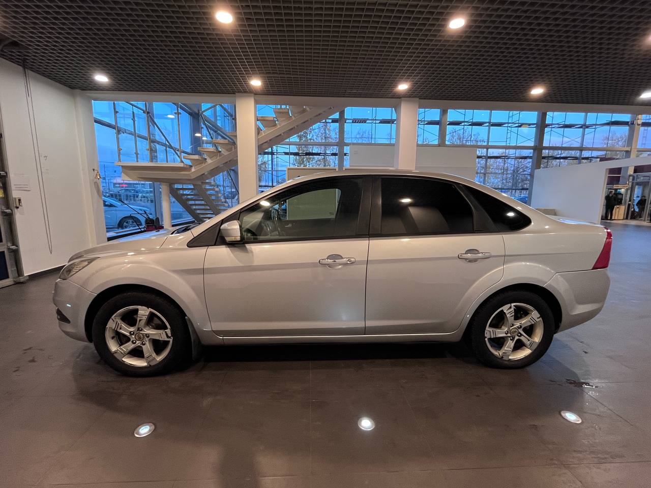 FORD FOCUS