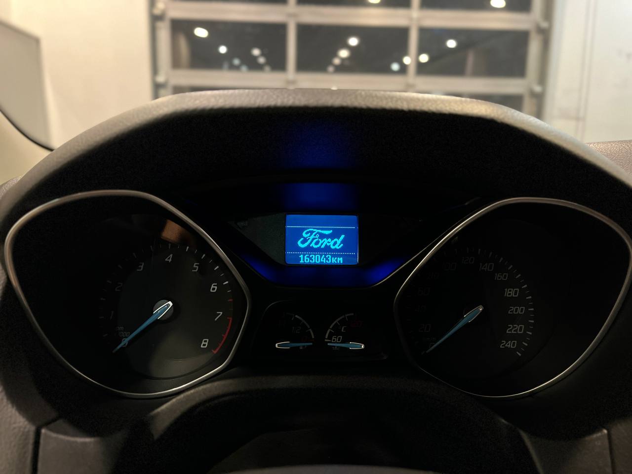 FORD FOCUS