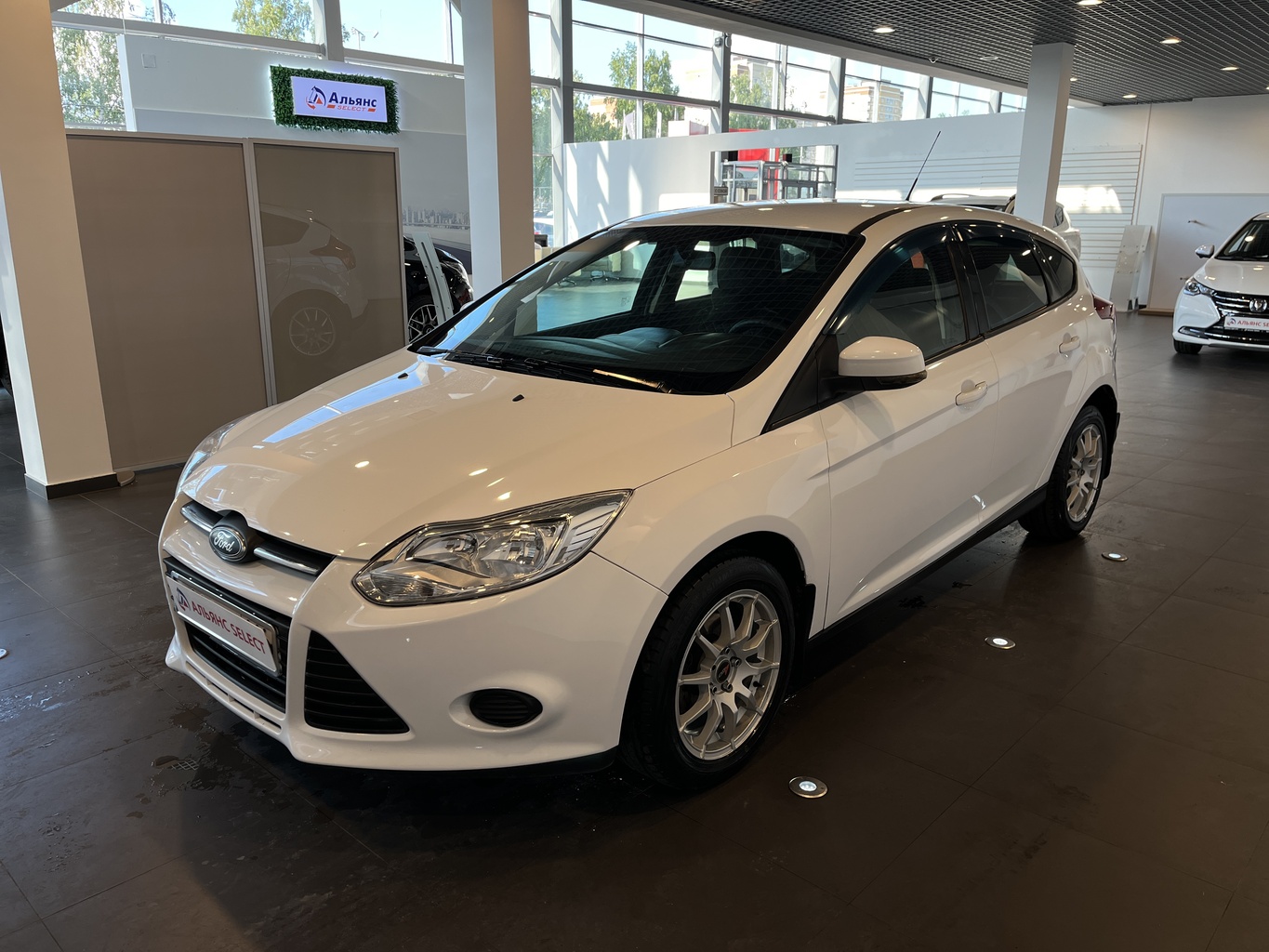 FORD FOCUS