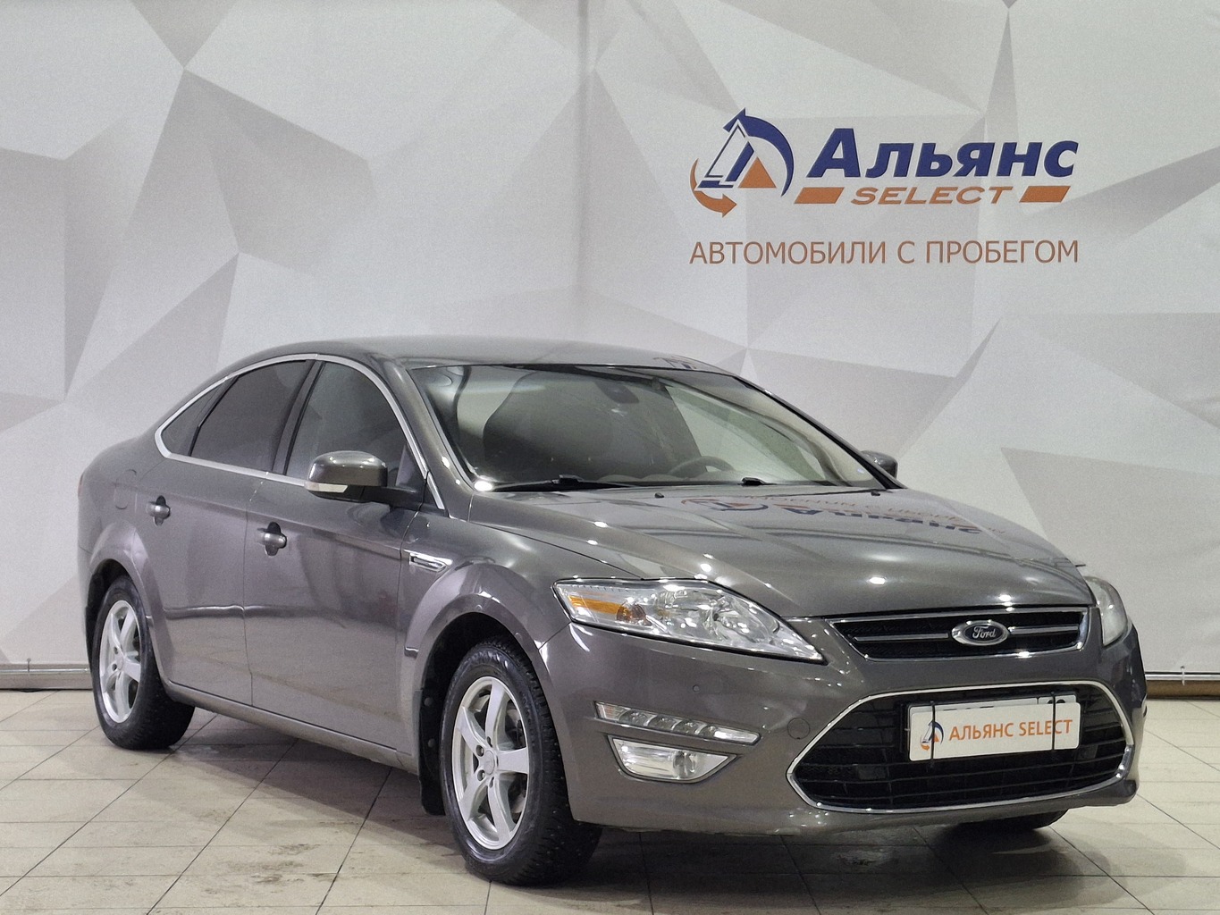 FORD MONDEO