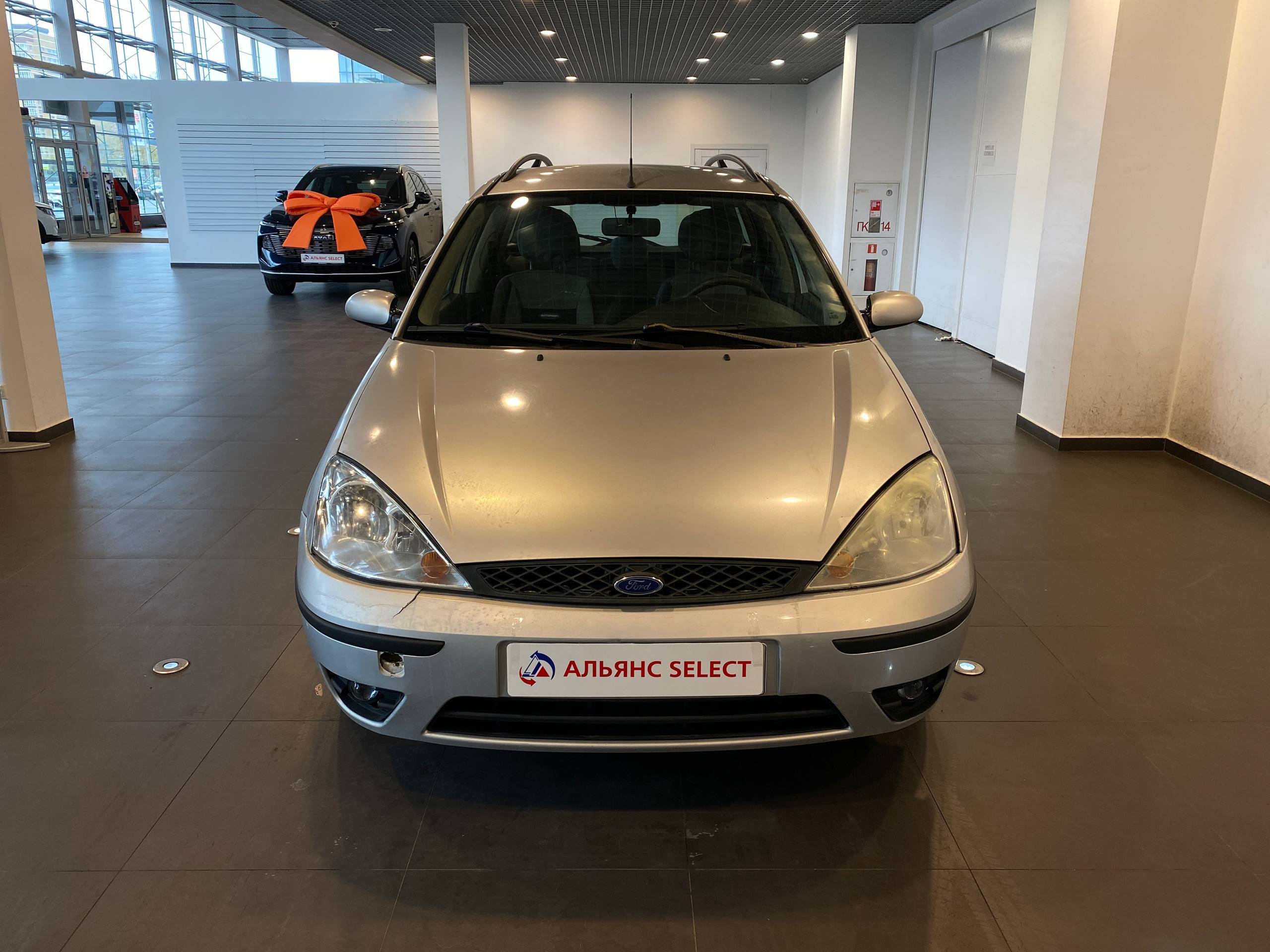 FORD FOCUS