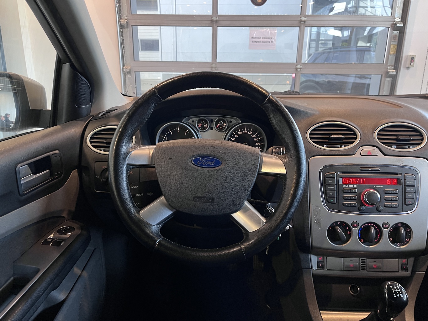 FORD FOCUS