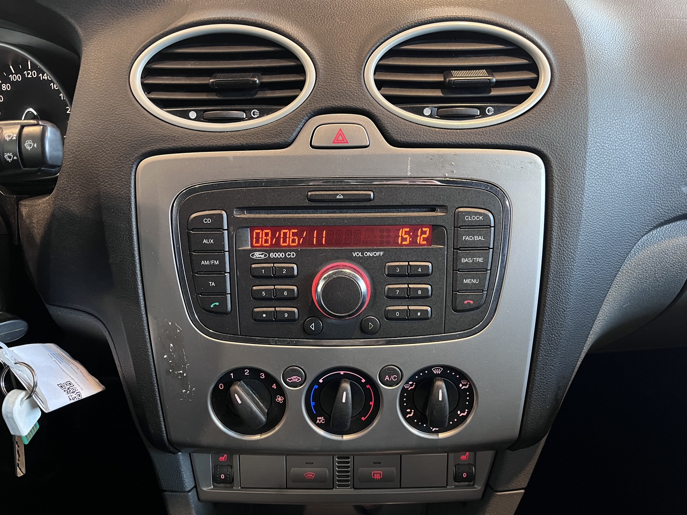 FORD FOCUS