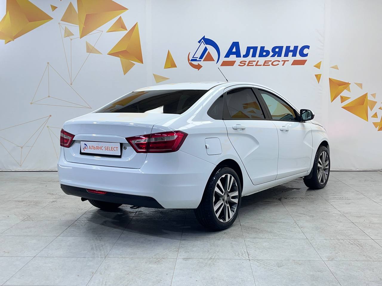 LADA VESTA