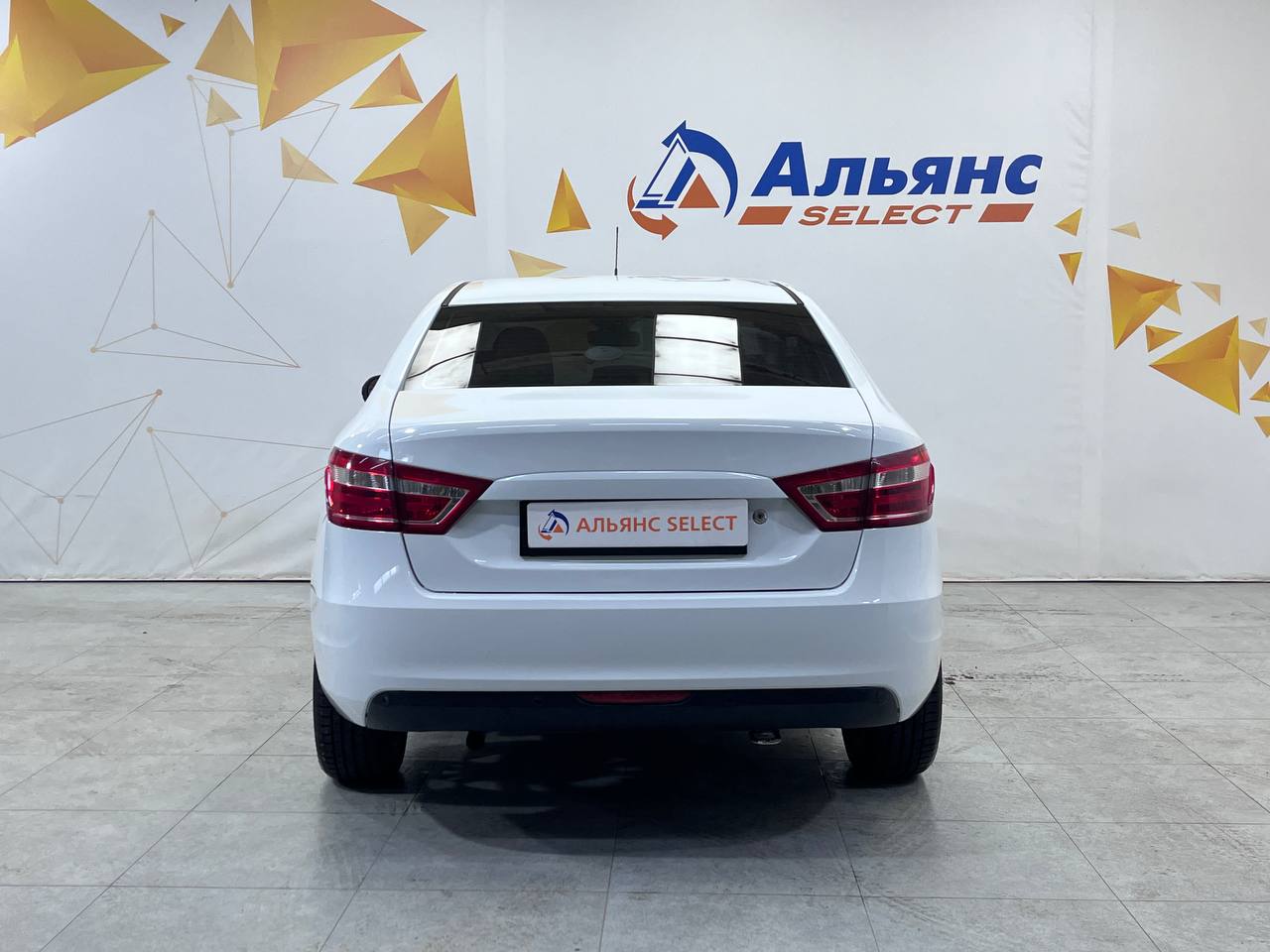 LADA VESTA