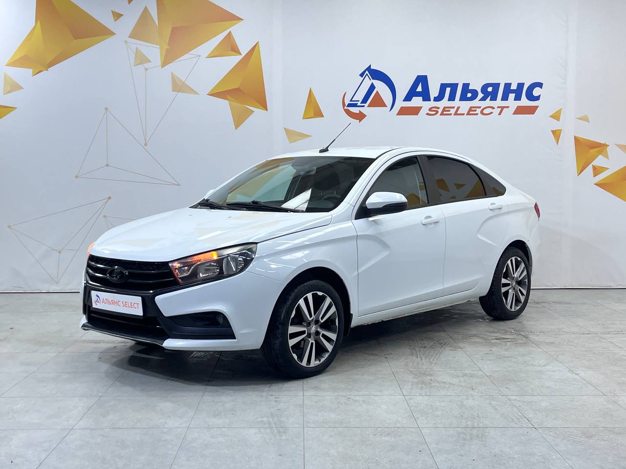 LADA VESTA
