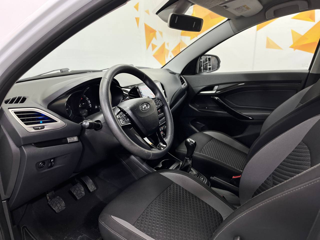 LADA VESTA