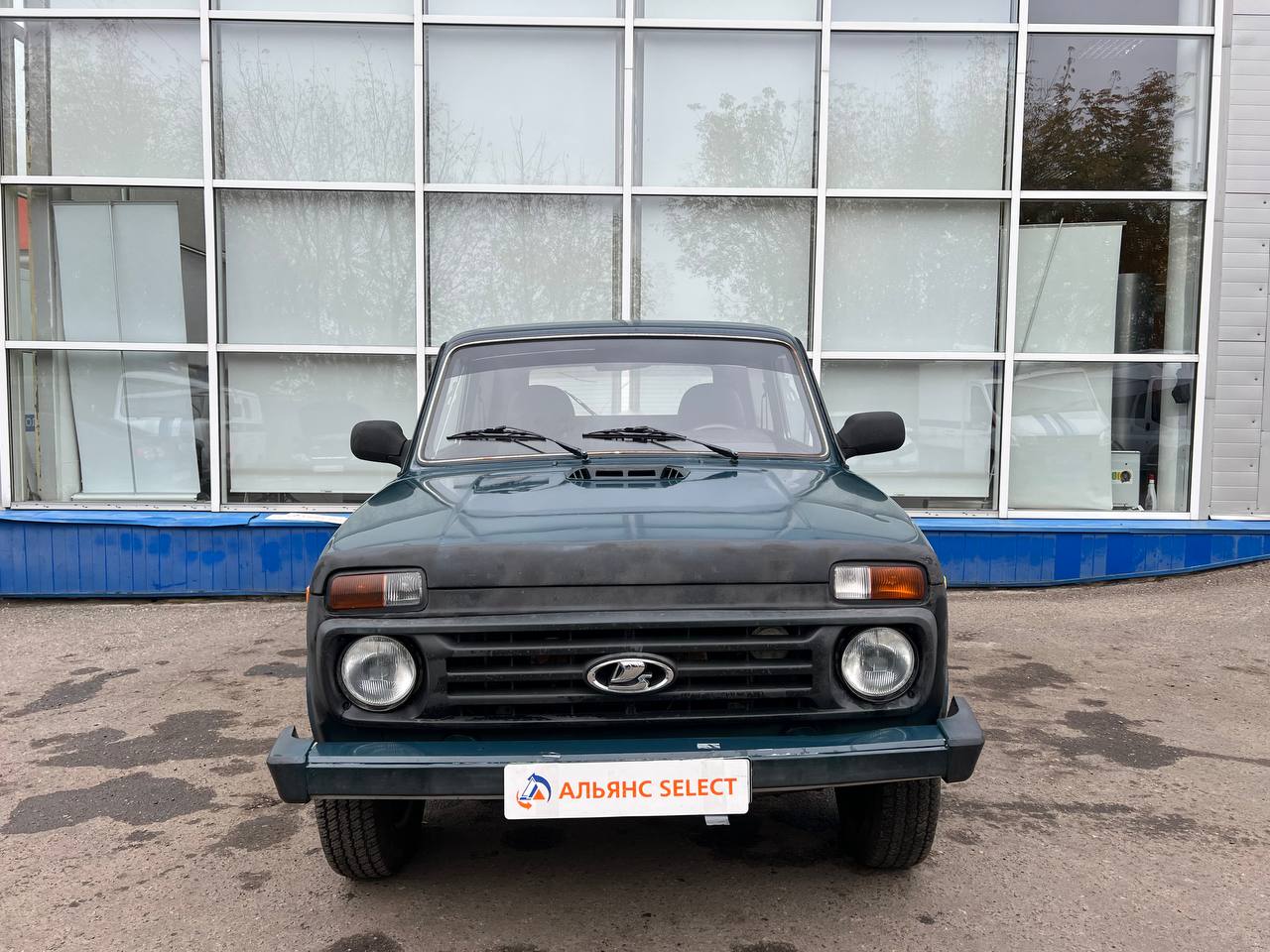 LADA 2121