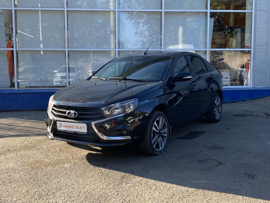 LADA VESTA