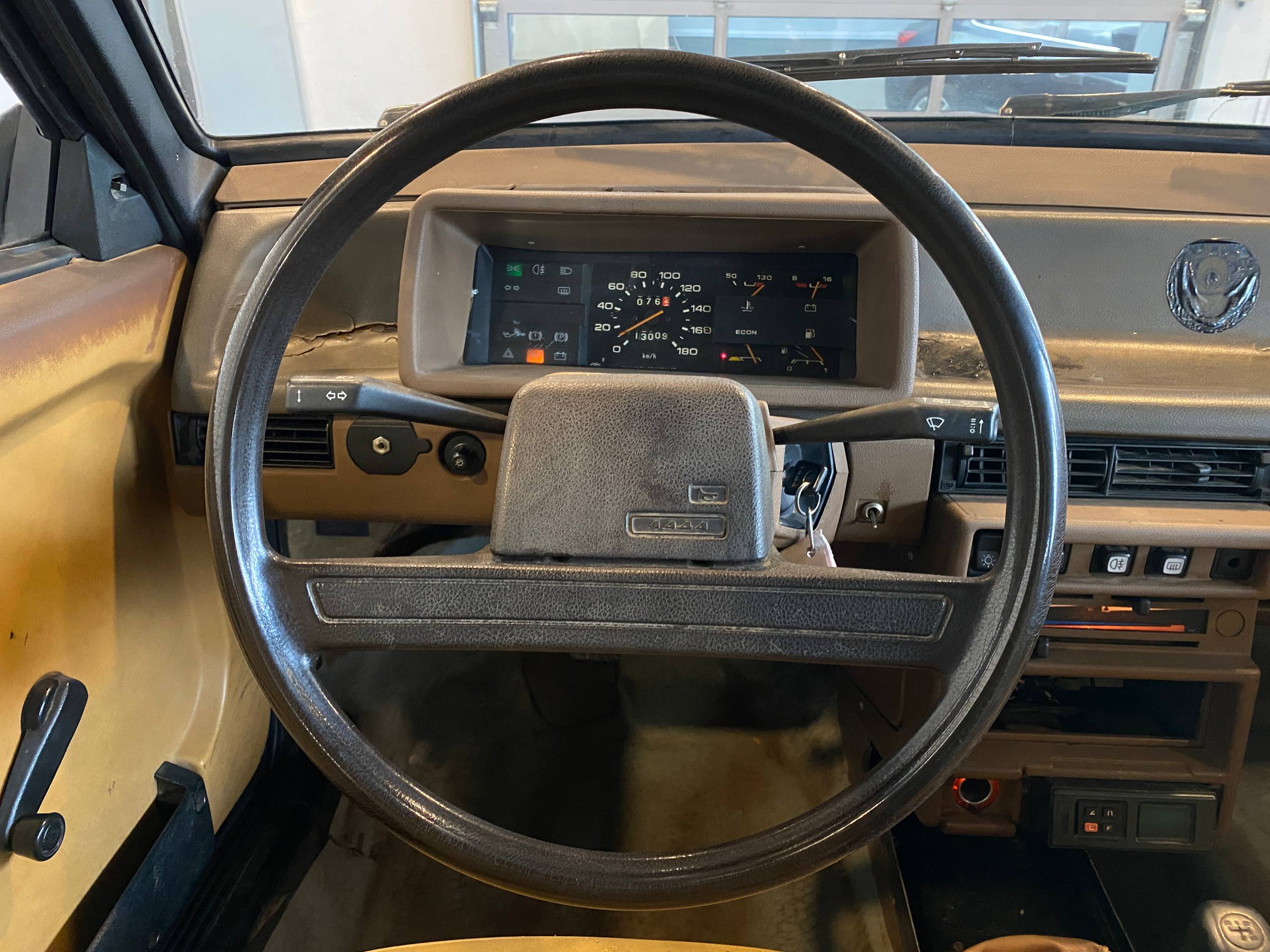 LADA 2108