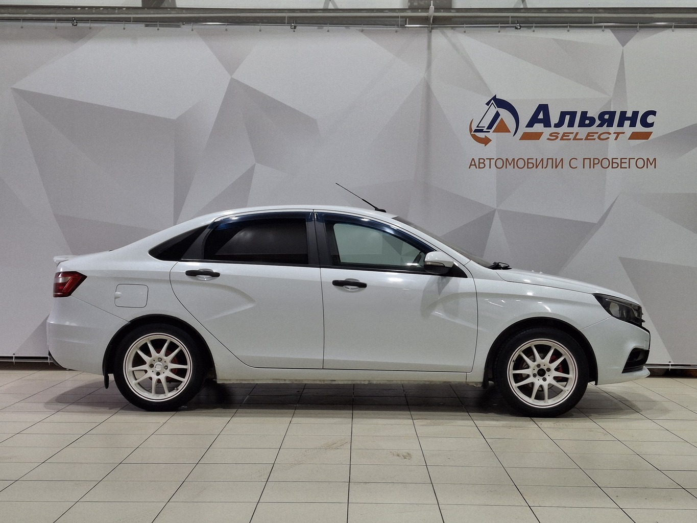LADA VESTA