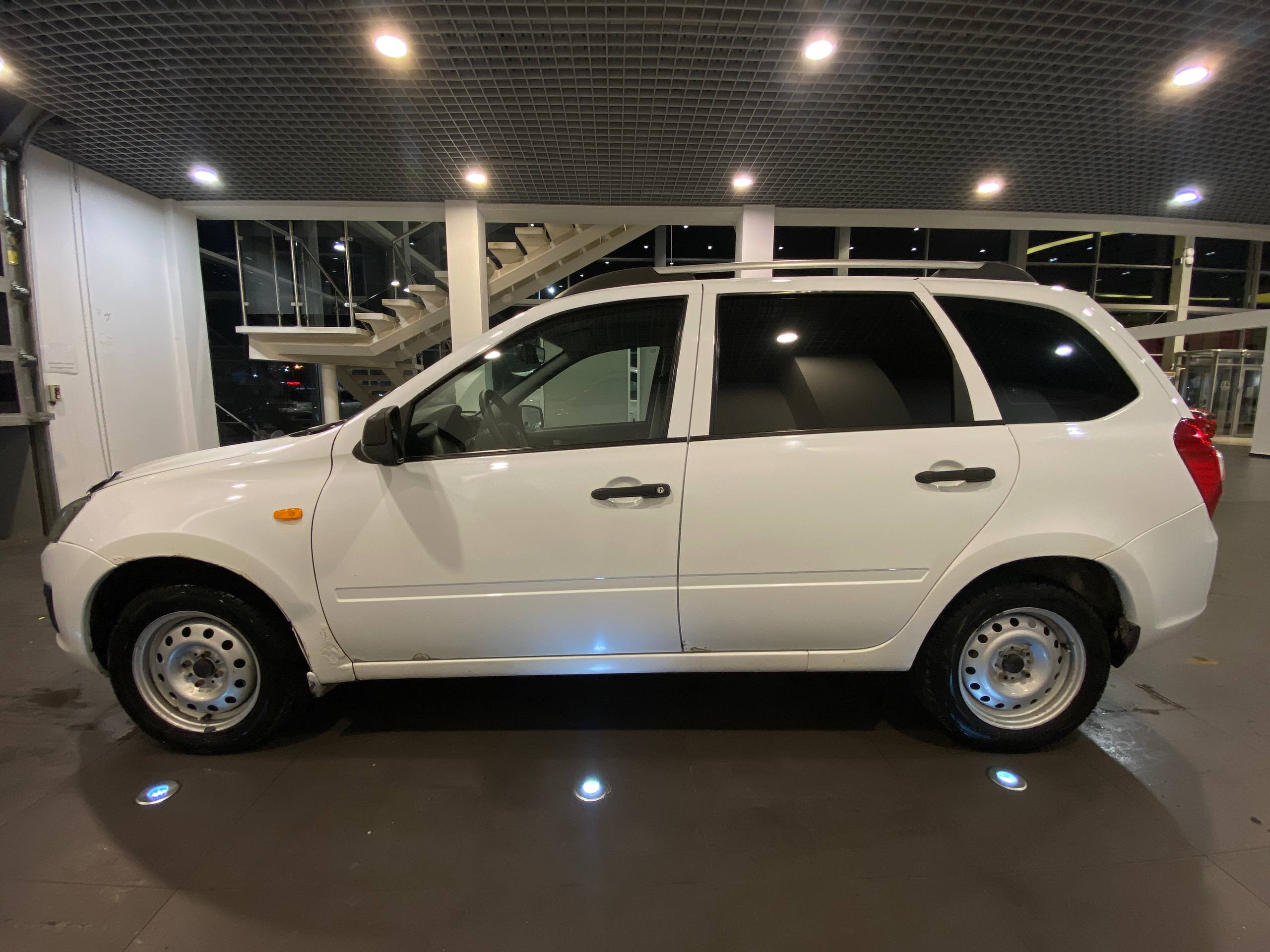 LADA KALINA