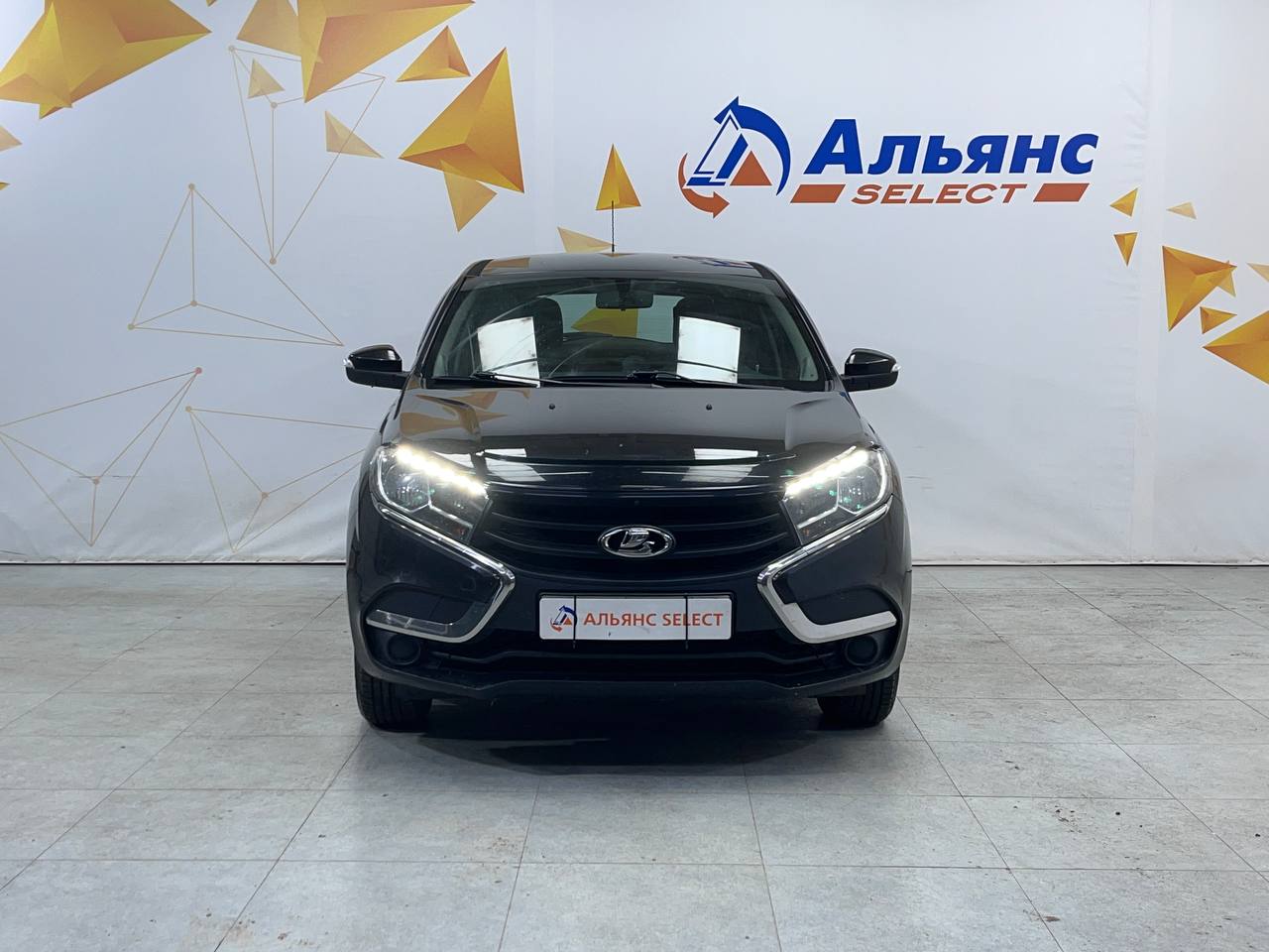 LADA XRAY