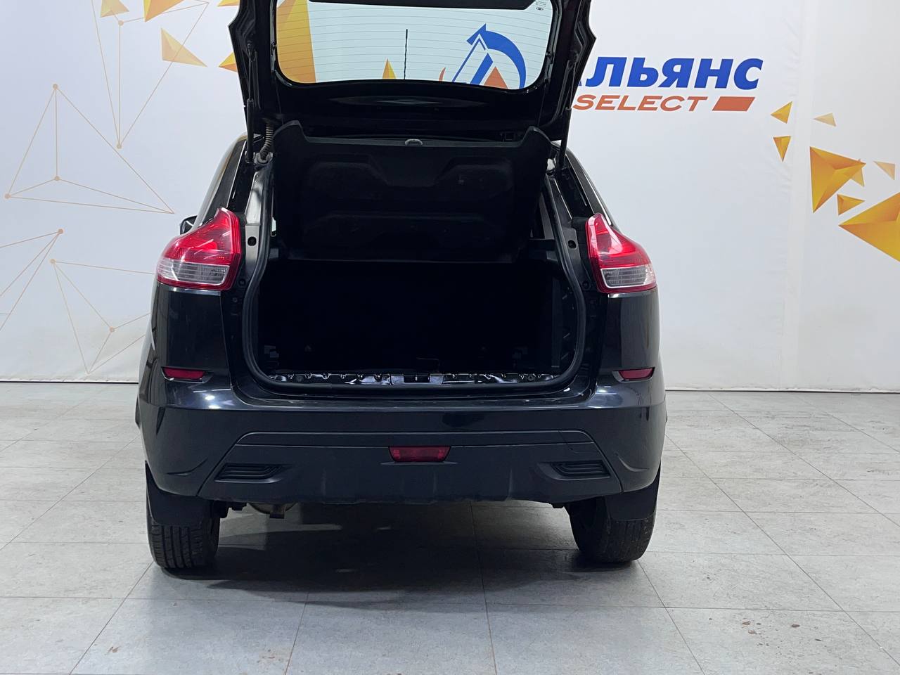 LADA XRAY