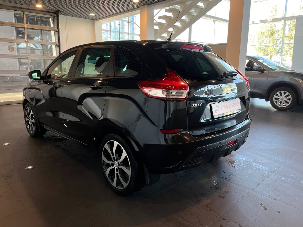 LADA XRAY