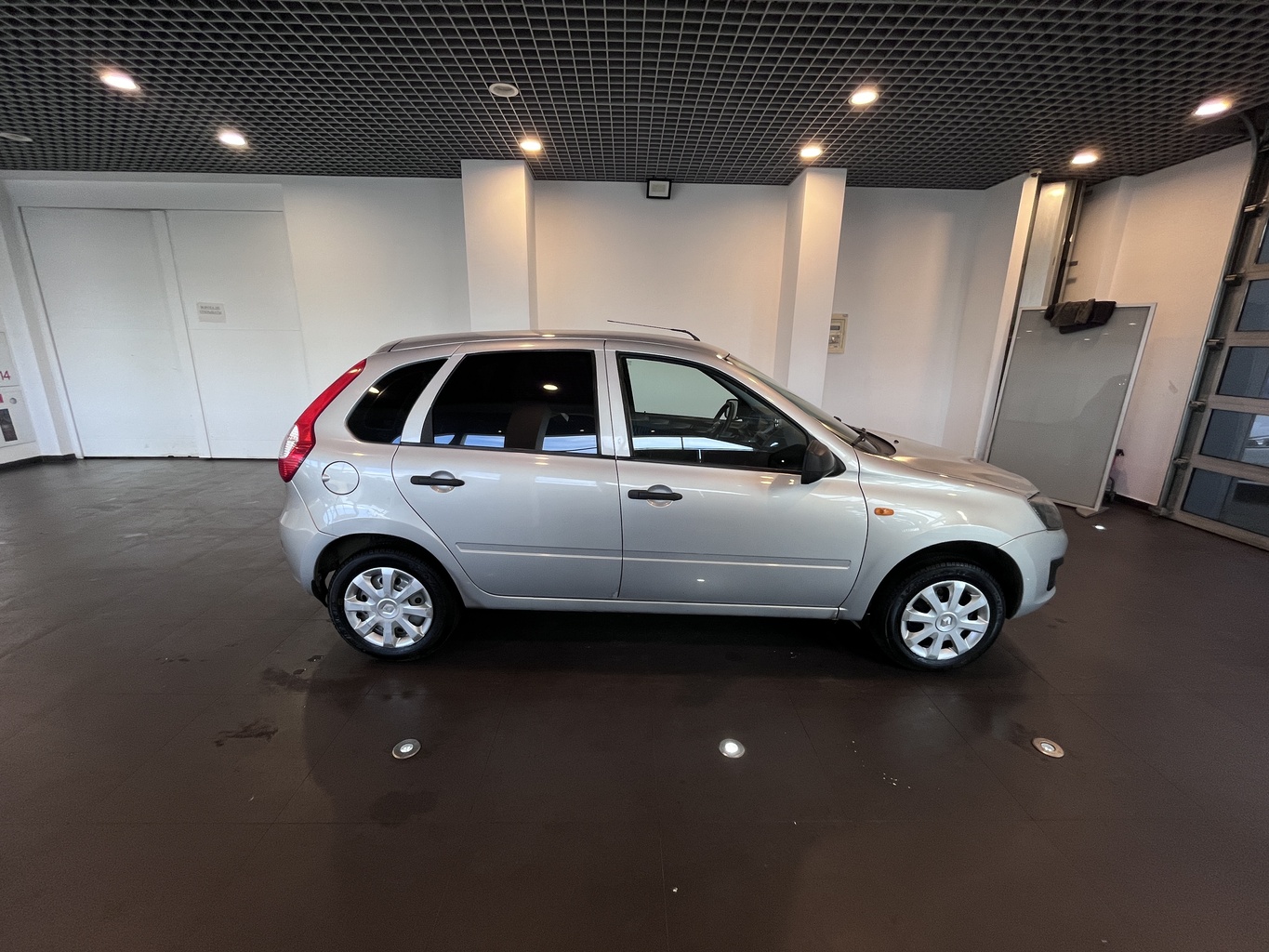 LADA KALINA