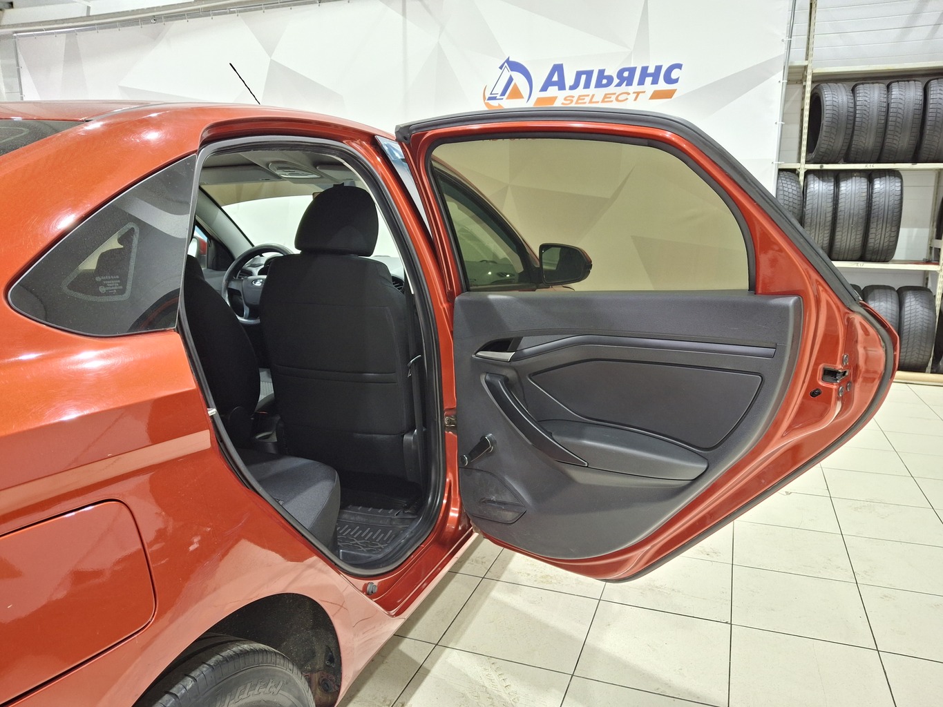 LADA VESTA