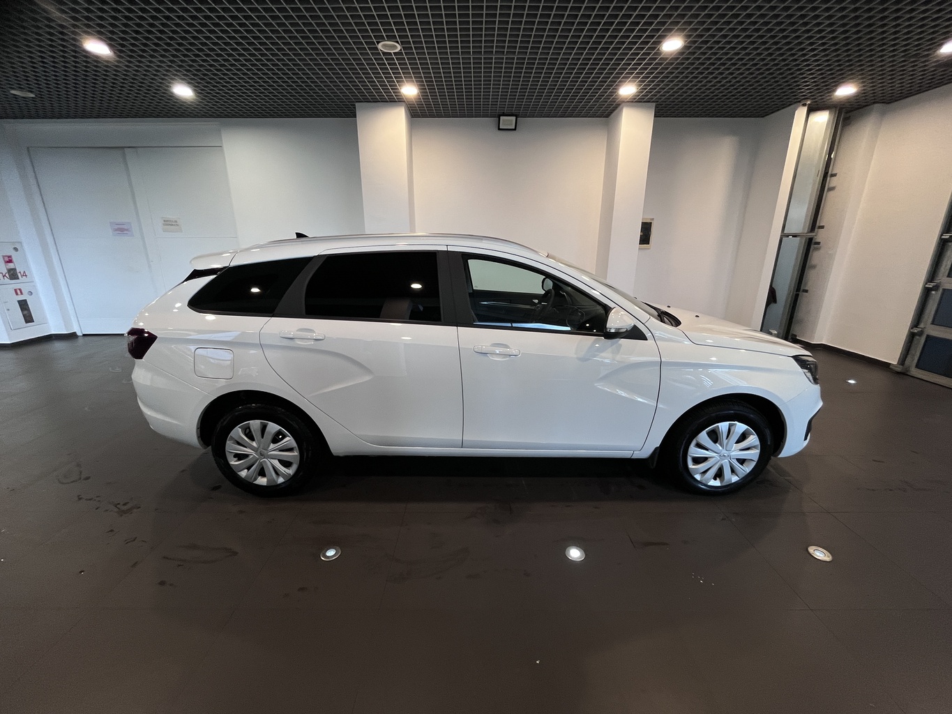 LADA VESTA